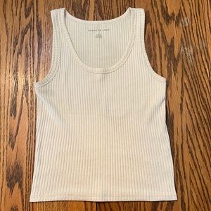 AE scoop neck tank